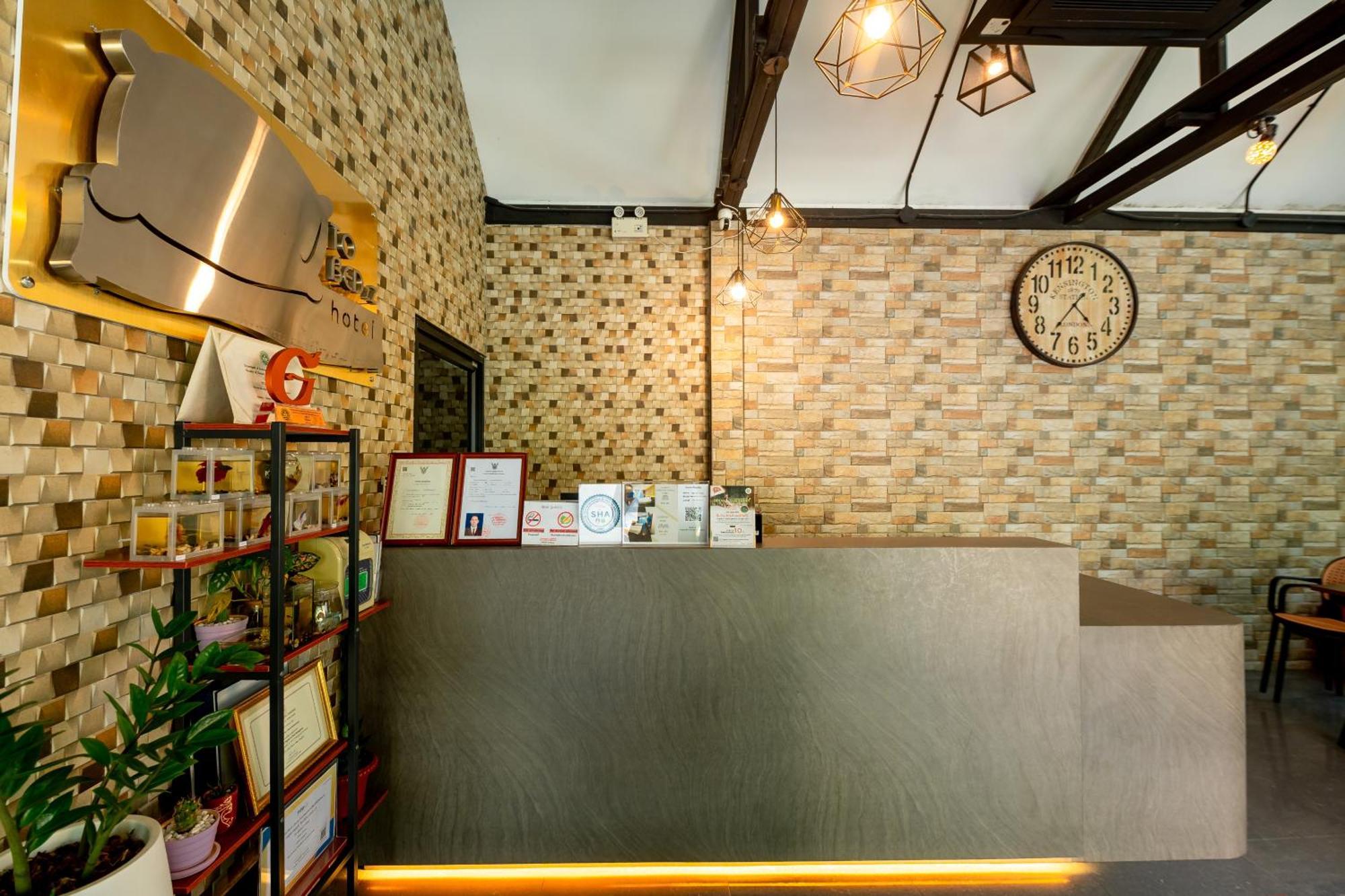 Tobedzz Hotel Ranong Exterior foto